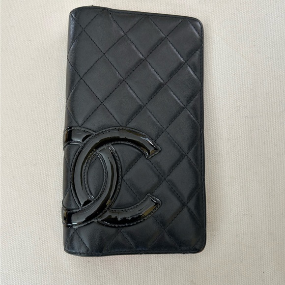 CHANEL Cambon Quilted long lambskin wallet / patent CC logo / hot pink interior - Picture 5 of 15